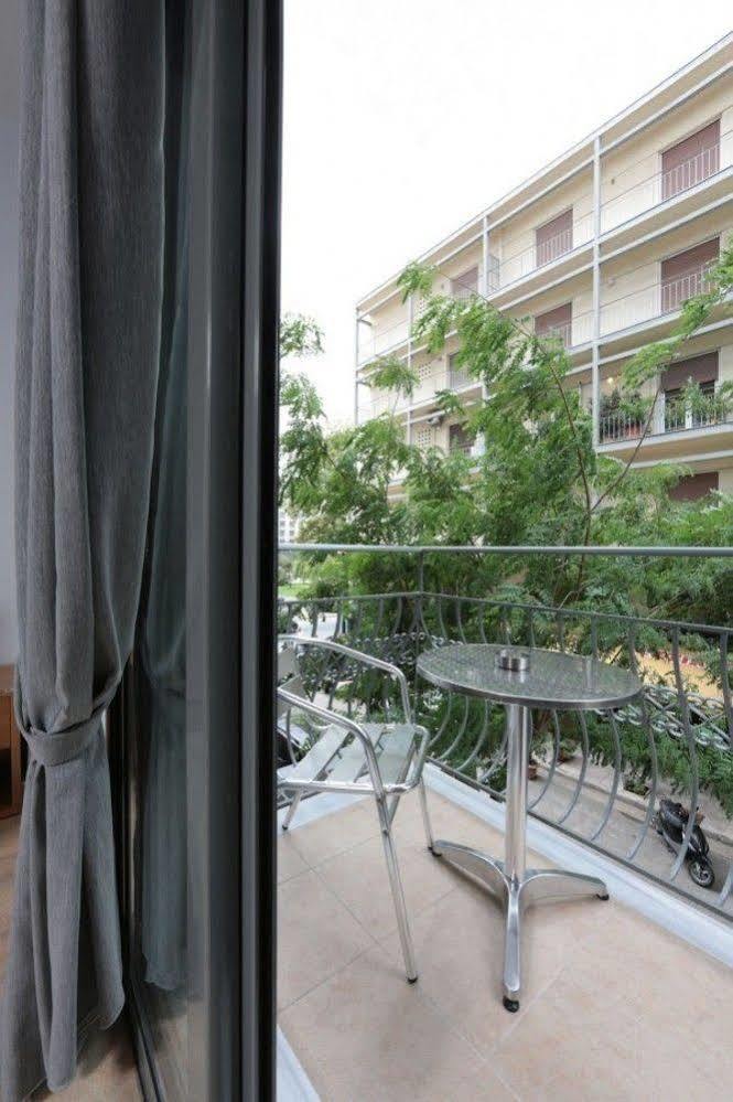 Meni Apartments Athen Eksteriør bilde